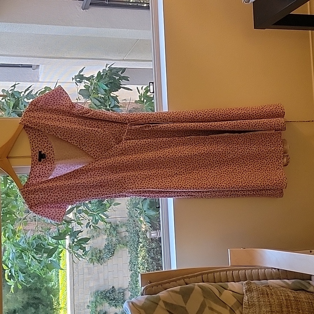 Ann taylor floral wrap dress